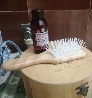 Olio botanico ricco nutrizionista