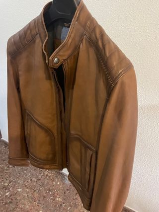 Cazadora piel Massimo Dutti         
