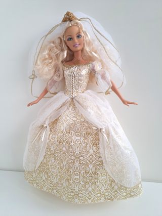 Barbie Novia Cenicienta (Boda romántica) 2005