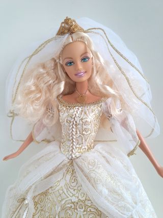 Barbie Novia Cenicienta (Boda romántica) 2005