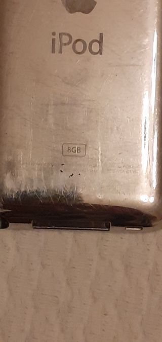VENDO IPOD 2° GENERACIÓN