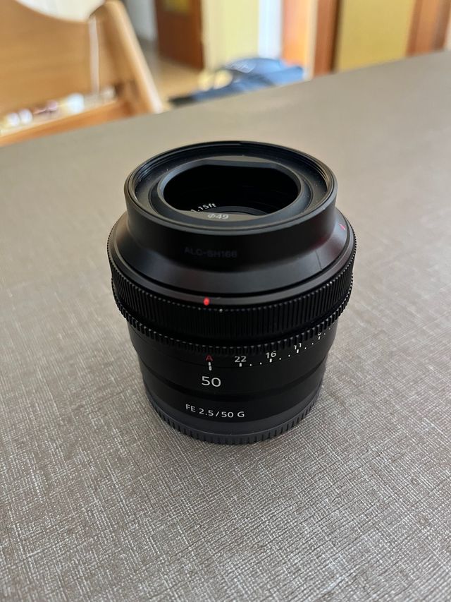 objetivo Sony 50 2.5 G