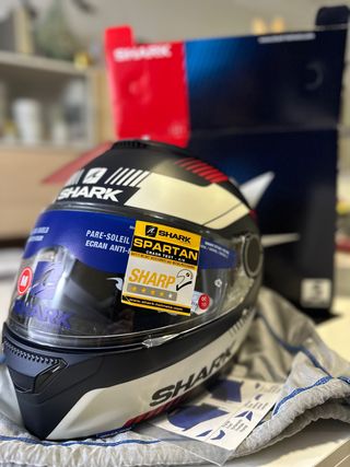 Casco de moto unisex M nuevo Shark