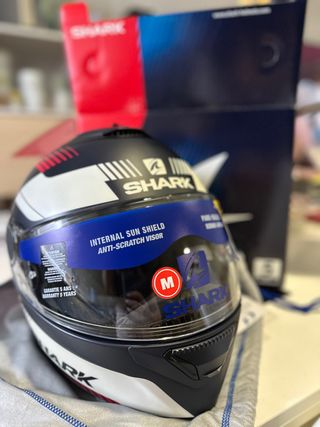 Casco de moto unisex M nuevo Shark