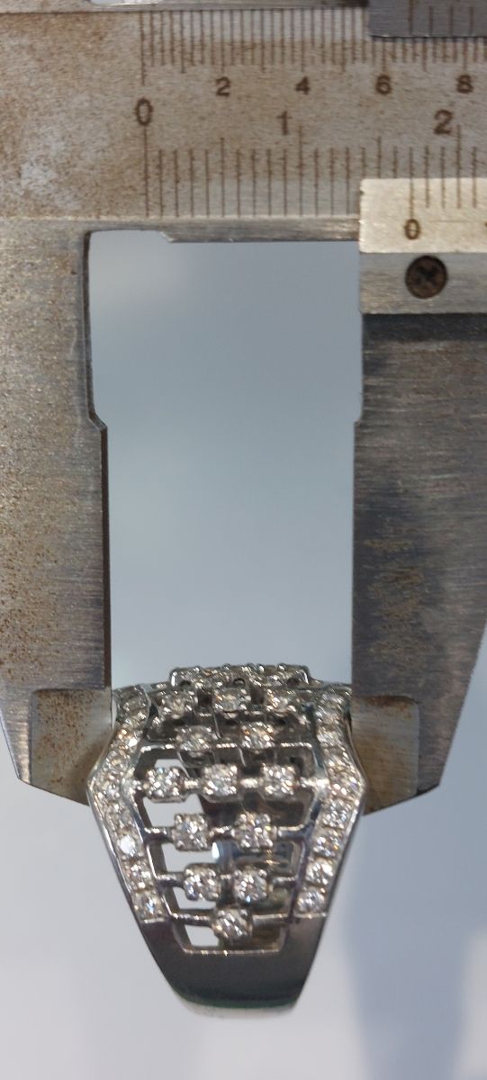 Sortija de brillantes