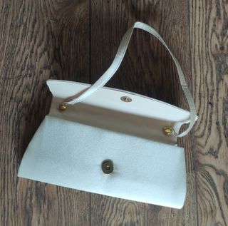 Bolso fiesta color nácar