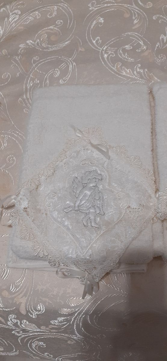 Coppia di asciugamani d'arredo