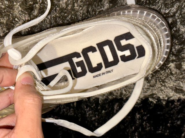 Sneakers transparentes de GCDS