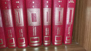 Colección de libros temáticos