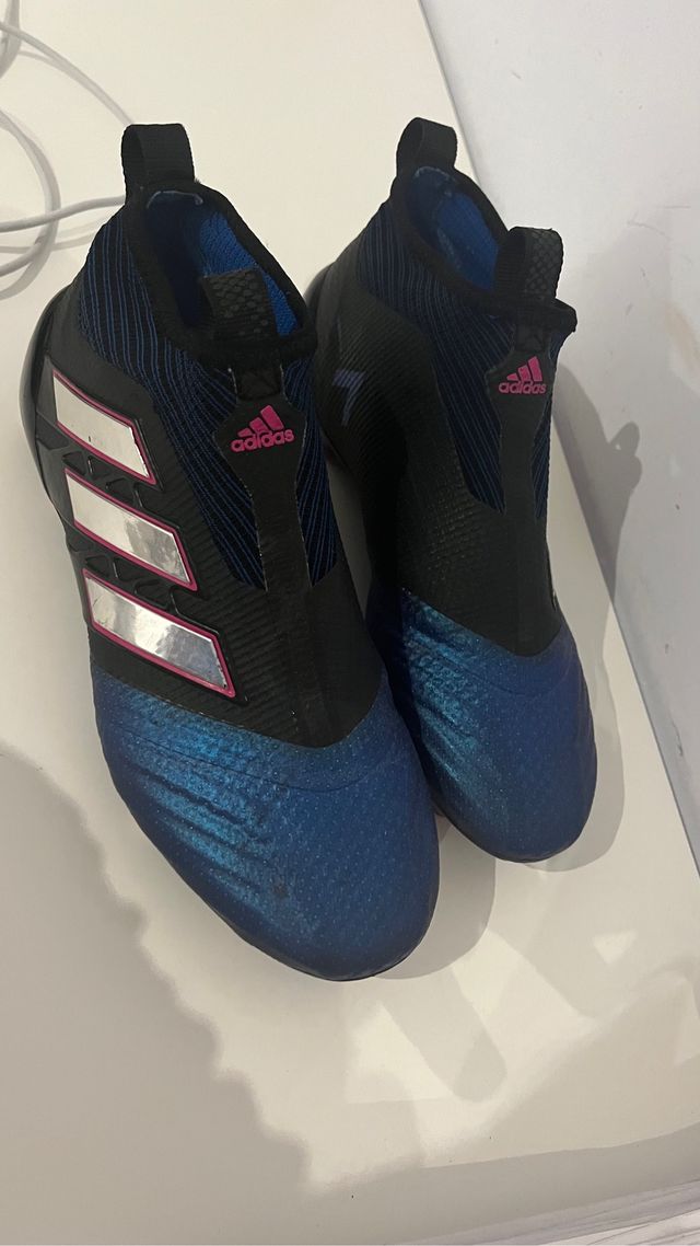 botas de futbol infantil, talla 38