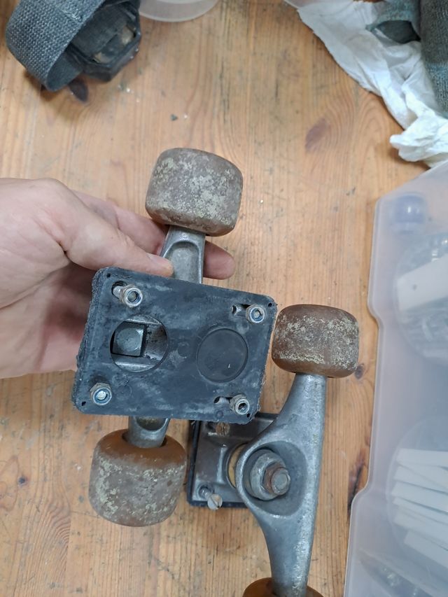 Ruote e assi per skateboard