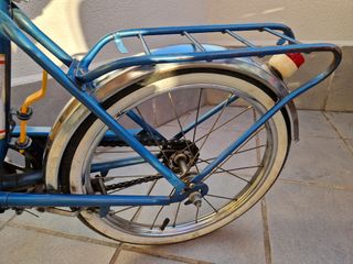 Bicicleta plegable clásica restaurada