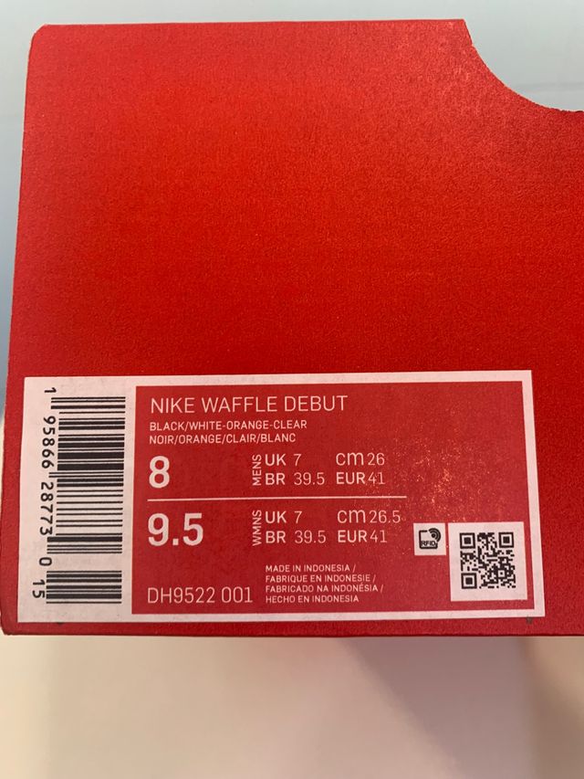 Nike Waffle Debut