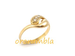 Anillo oro 18k con 3 diamantes