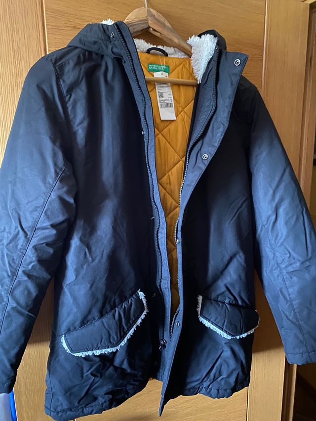 Parka benettton a estrenar 11-12 años nueva