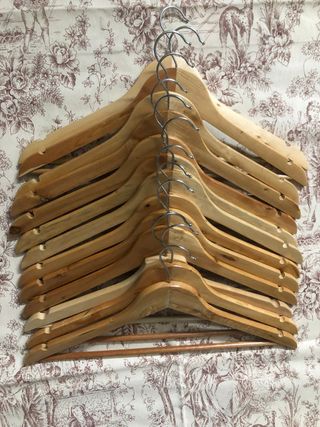 perchas madera