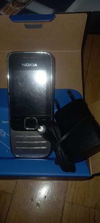 Nokia 2730c-1
