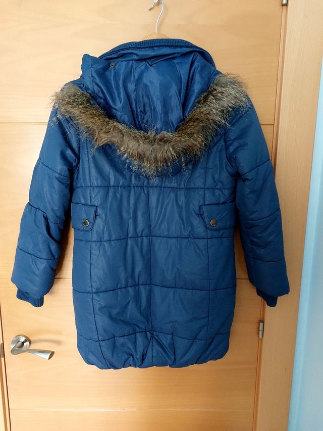 Anorak de Mayoral.Largo 72 cm.Axilas 43