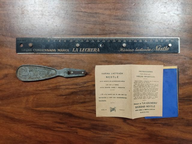 Nestlé e la lattaia. Vecchio pacchetto pubblicitario