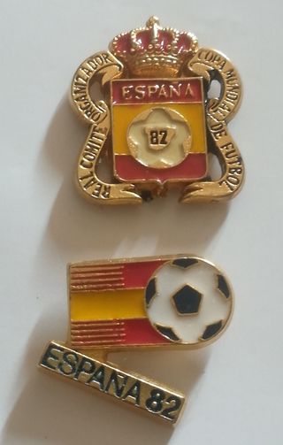 PINS Y LLAVERO MUNDIAL DE FÚTBOL' 82