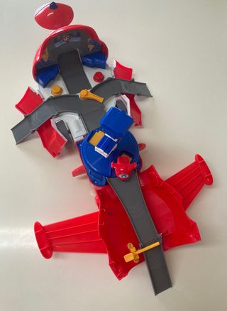 super wings jett’s takeoff tower juguete niños