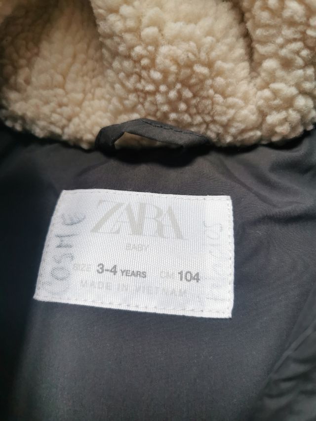 Abrigo niño Zara 3-4 años