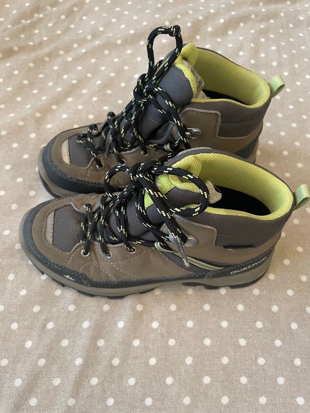 Botas montaña niño 33