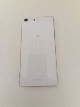 Sony Xperia M5