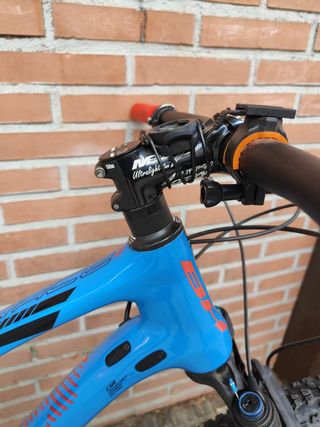 BH LYNX RACE CARBON RC 29", TALLA XL