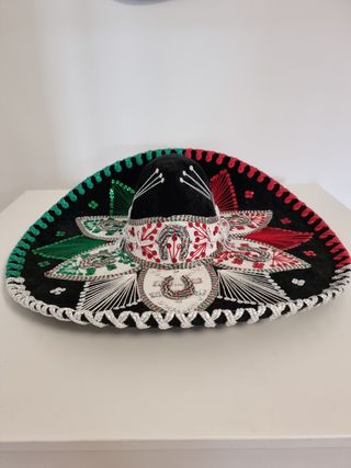 Sombrero mexicano artesanal