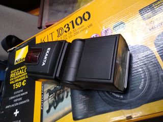Cámara Nikon + accesorios