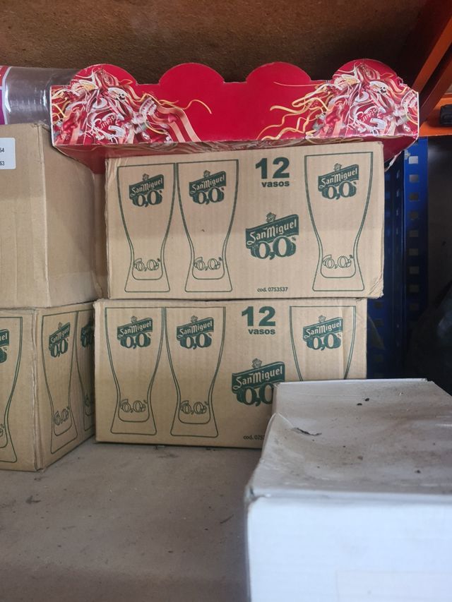 vasos y jarras de cristal nuevo