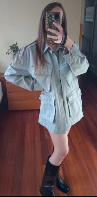 Chaqueta cargo. Zara