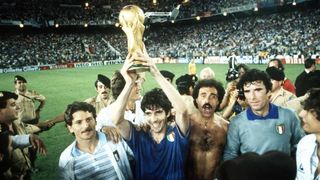 Colección de monedas mundial del 82.