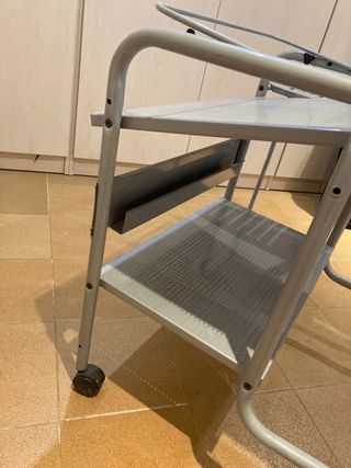 mesa ordenador compacta