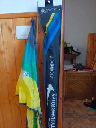 Kitty hawk Kites COMET - stunt kite