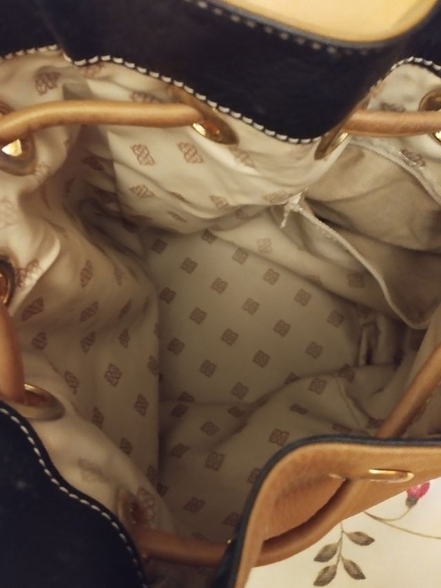 Bolso bombonera piel