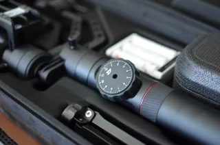 Zhiyun Crane 2 gimbal DSLR