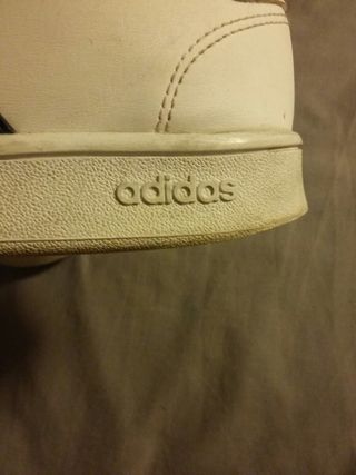 ZAPATILLAS/PLAYERAS MARCA ADIDAS TALLA 37 1/3 BLAN