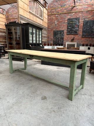 Mesa rústica provenzal madera maciza
