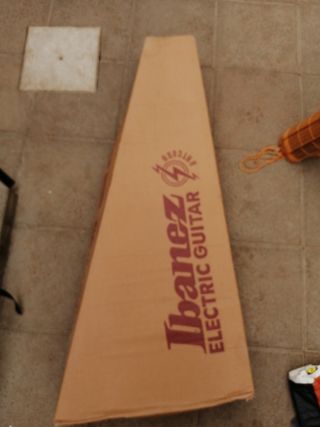 Guitarra eléctrica Ibanez... rebajada!