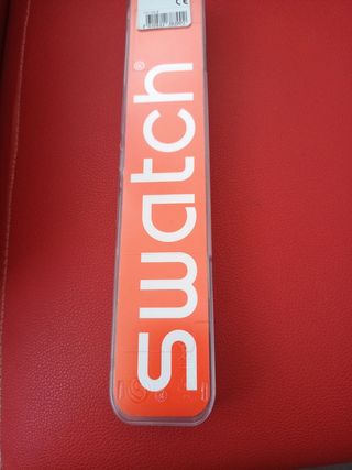 Reloj swatch pequeño