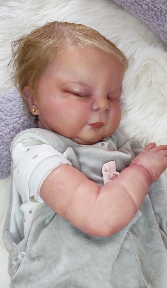 Bebé Reborn artesanal 