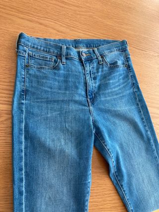 Vaquero UNIQLO mujer recto Slim Fit 27 inches