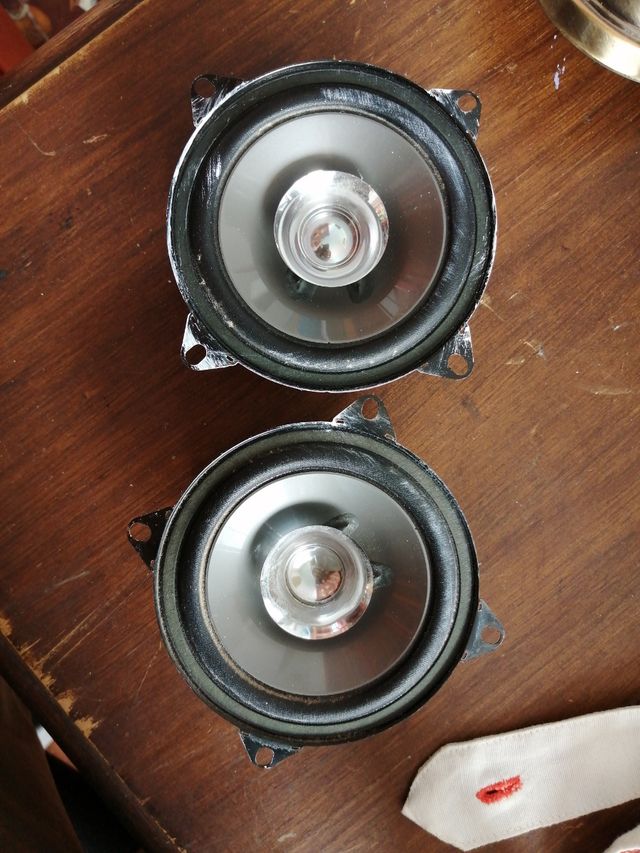 2 Altavoces pioneer 180w9