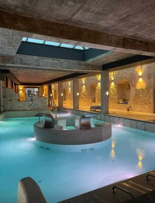 Mortero monocapa y piedras en fachadas