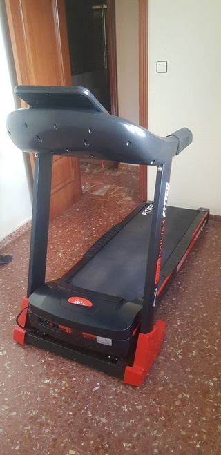 MÁQUINA  FITTER...IMPECABLE