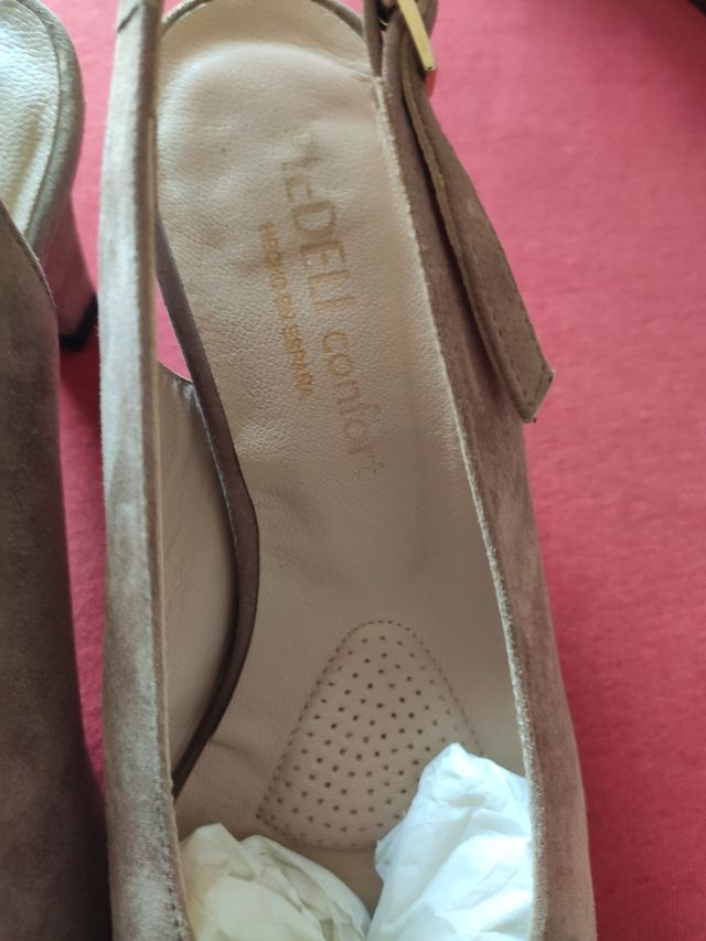 Zapato de señora abierto