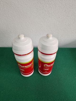 2 Borracce pubblicitarie Pluramin 12 Farma Derma