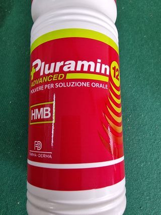 2 Borracce pubblicitarie Pluramin 12 Farma Derma